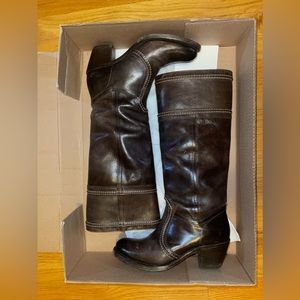 Dark Brown Leather stitched Frye boots size 7